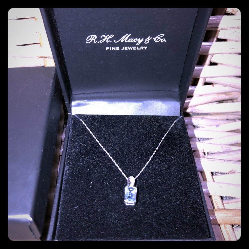 Aquamarine and diamond accent pendant
